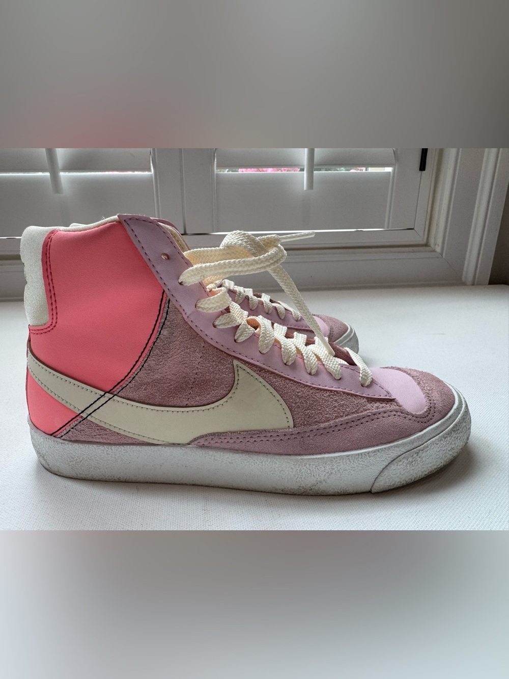 Nike Blazer Mid ’77 Future Pink Coral Suede High-Top Sneakers 7.5 Womens